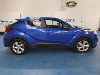 Used Toyota C-HR 2017 for sale - 78879111: Photo