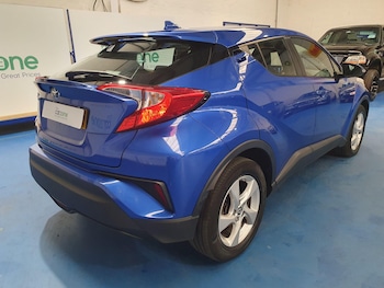 Used Toyota C-HR 2017 for sale - 78879111: Photo