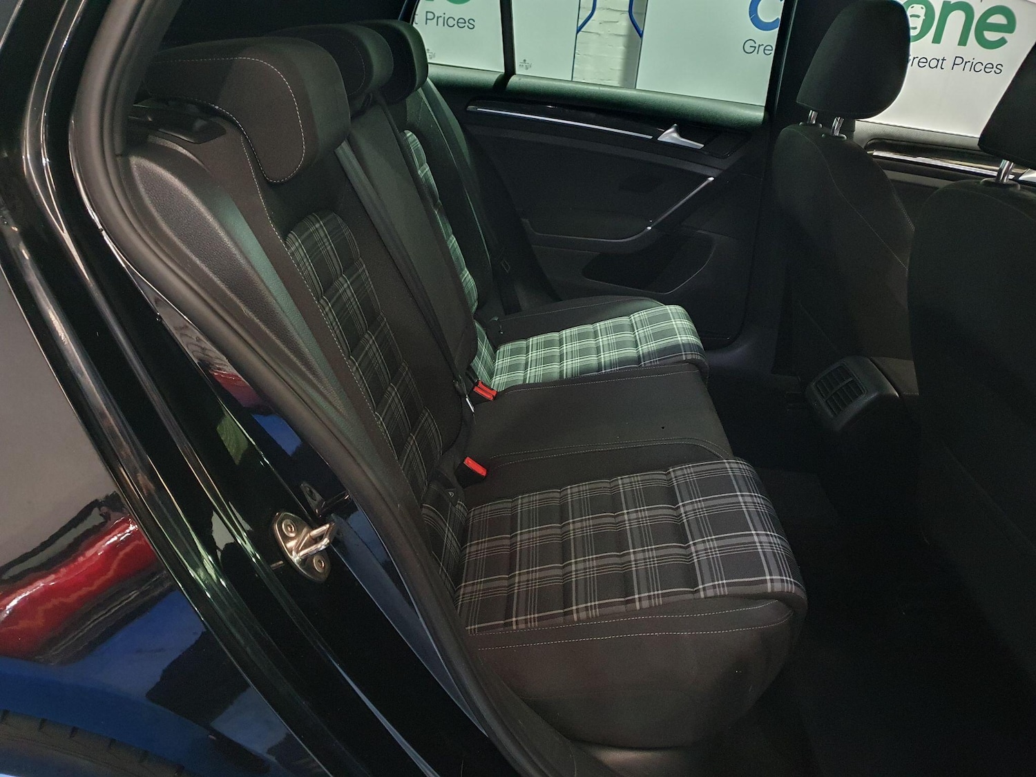 Used Volkswagen Golf 2014 for sale - 76898998: Photo 12