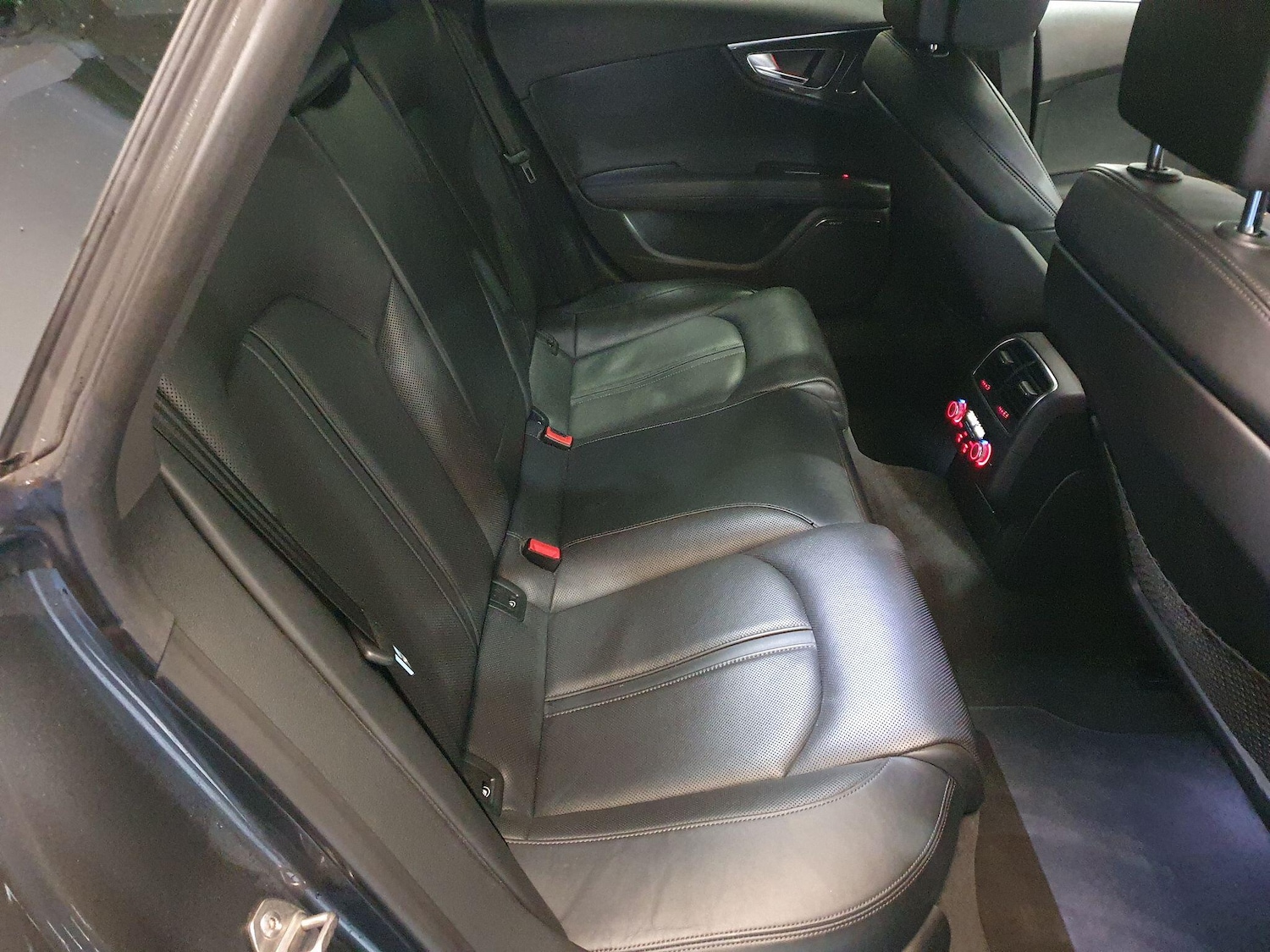 Used Audi RS7 2014 for sale - 77230053: Photo 16