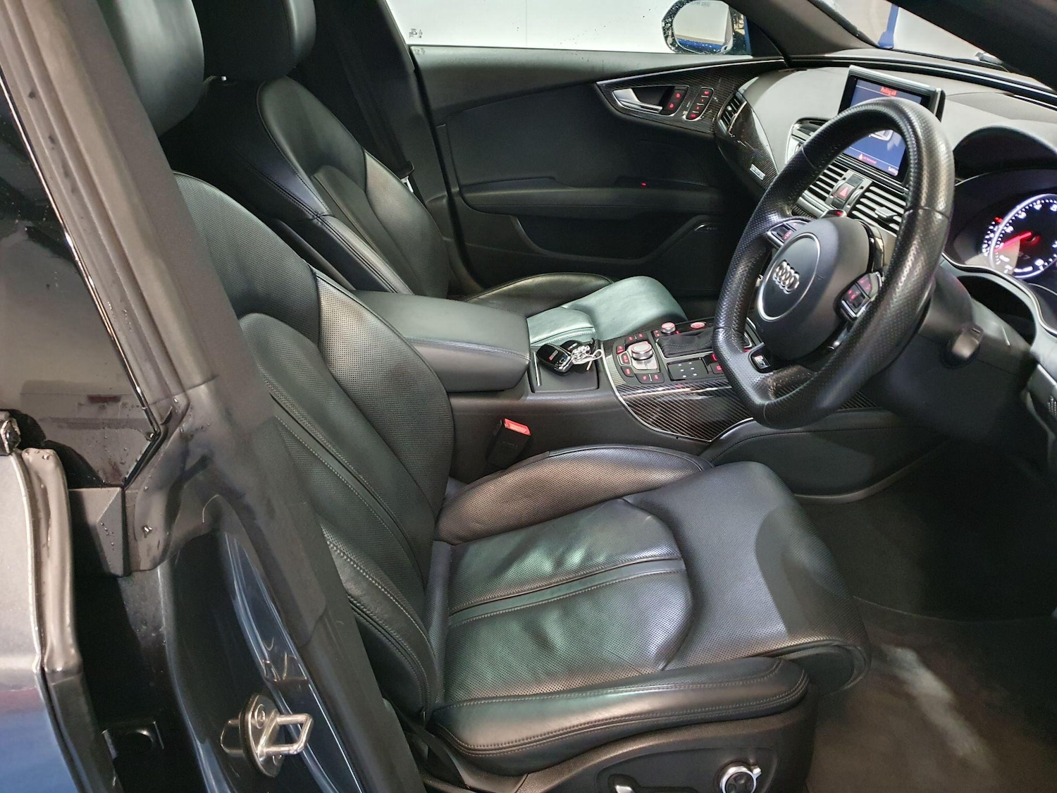 Used Audi RS7 2014 for sale - 77230053: Photo 9