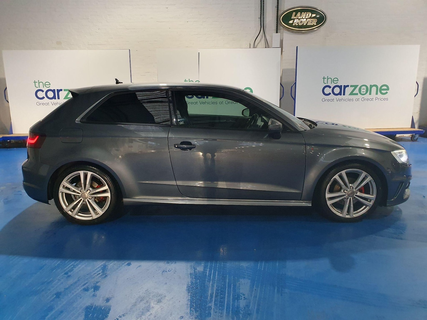 Used Audi A3 2014 for sale - 77255272: Photo 2