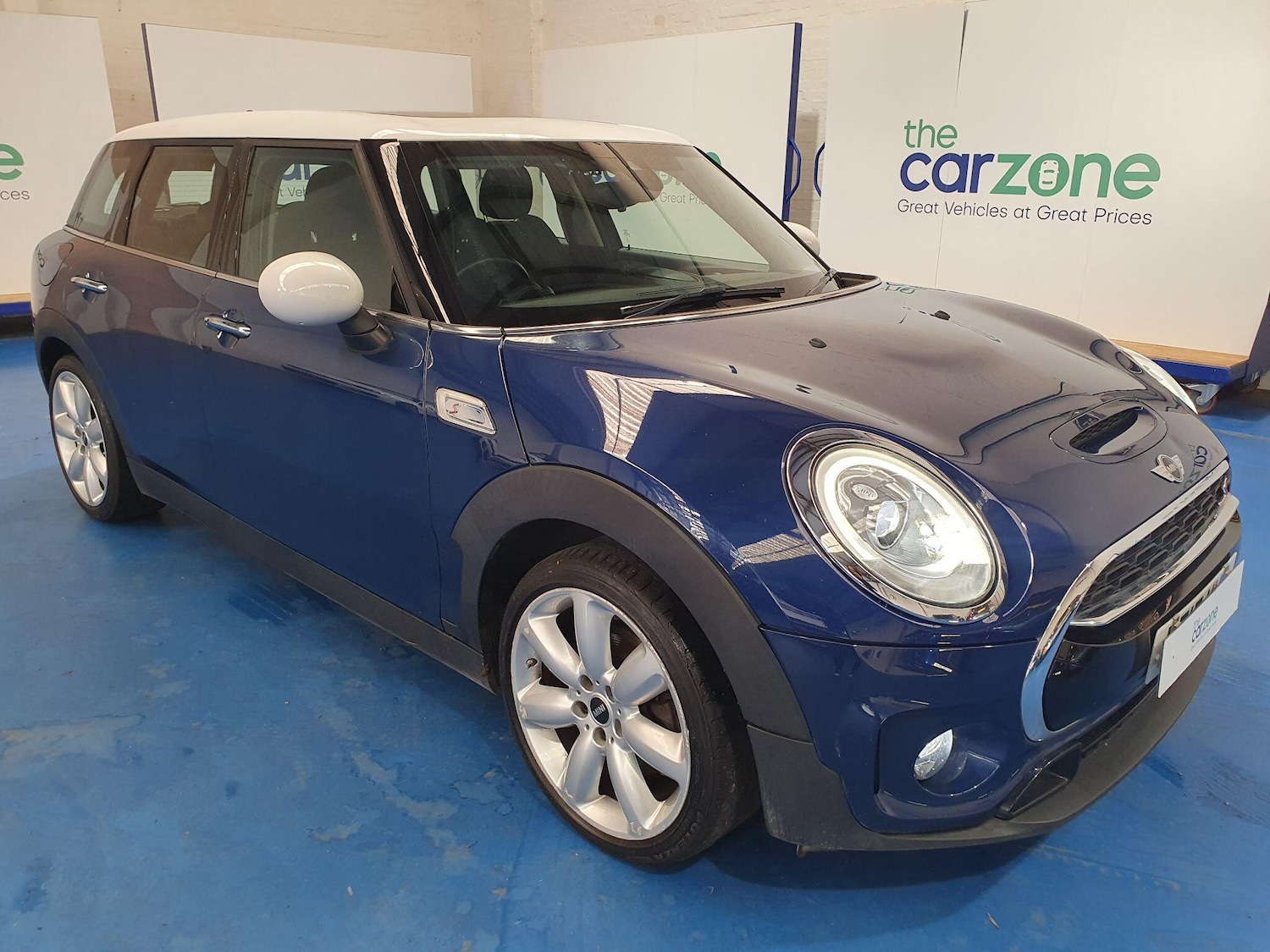 Used MINI Clubman 2017 for sale - 76348883: Photo 1