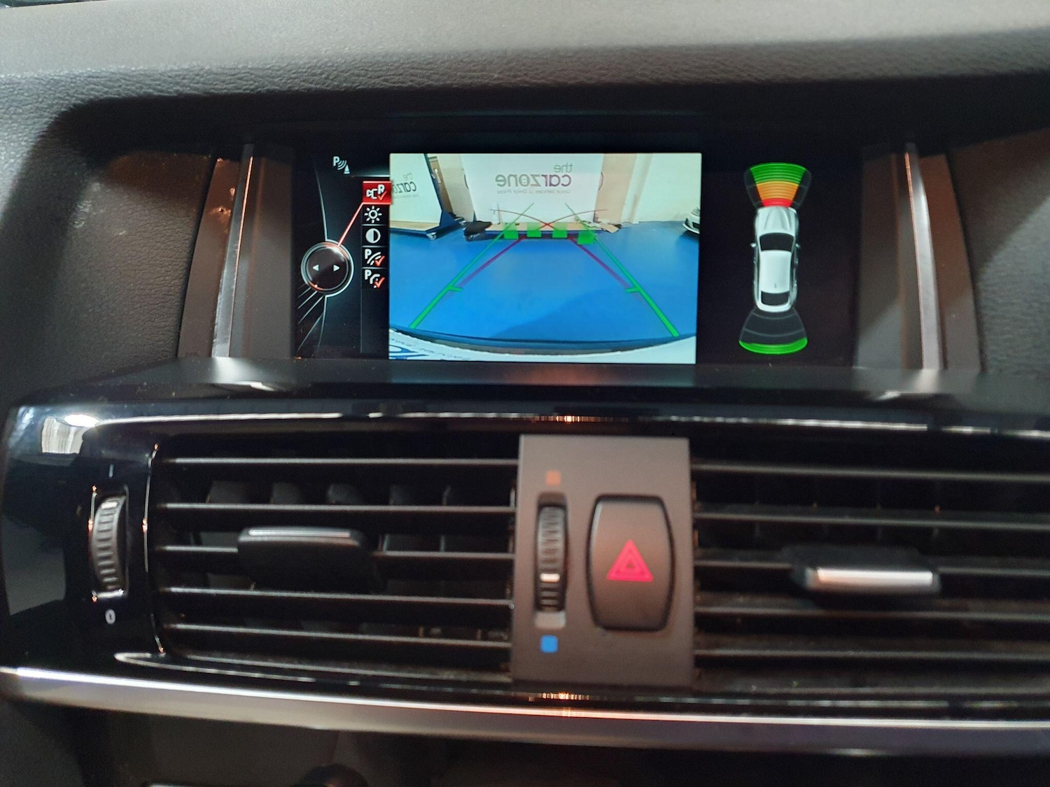 Used BMW X4 2015 for sale - 76990957: Photo 12