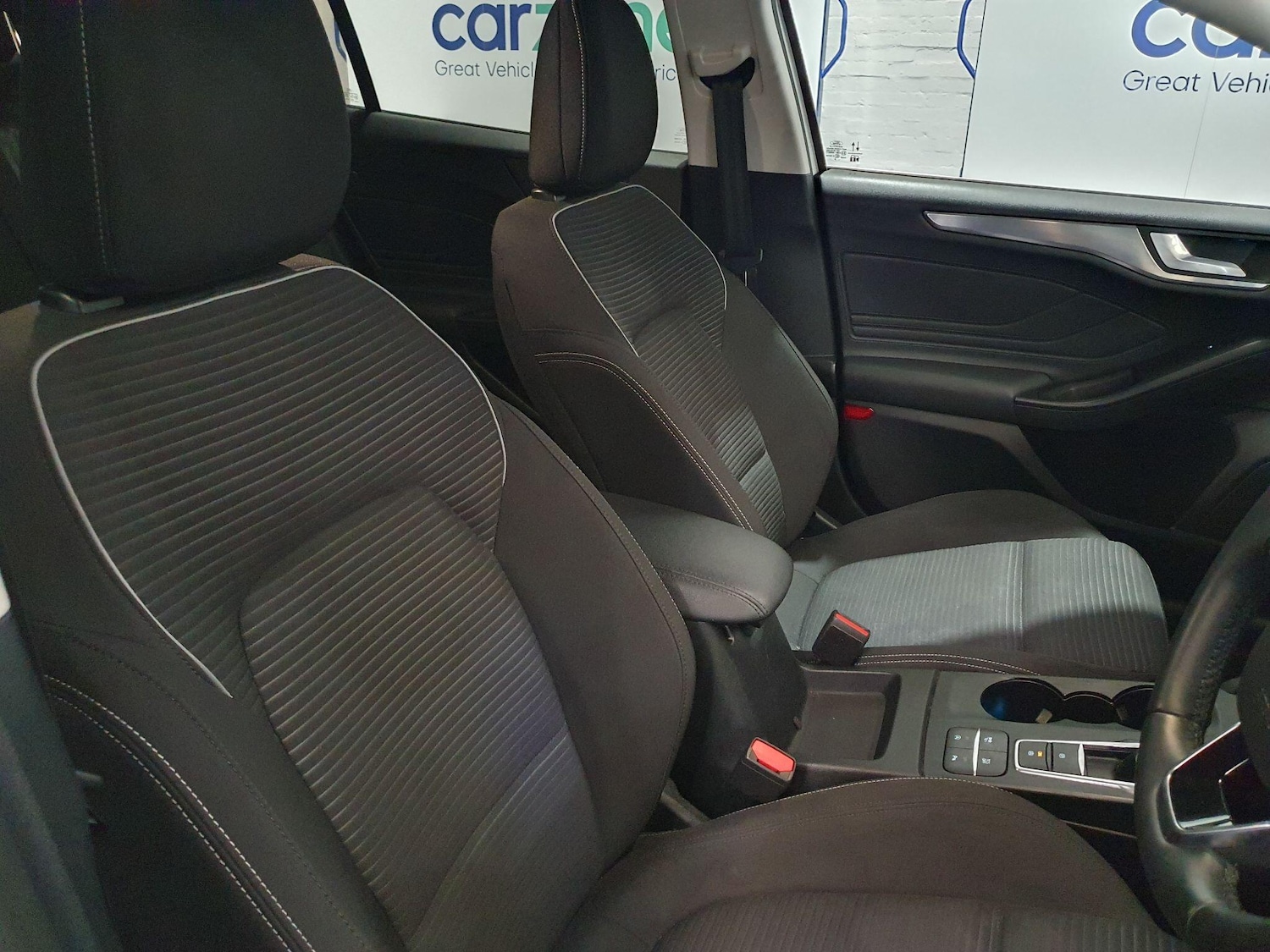 Used Ford Focus 2021 for sale - 77768624: Photo 9