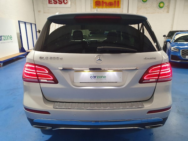 Used Mercedes-Benz GLE-Class 2016 for sale - 76226435: Photo 4