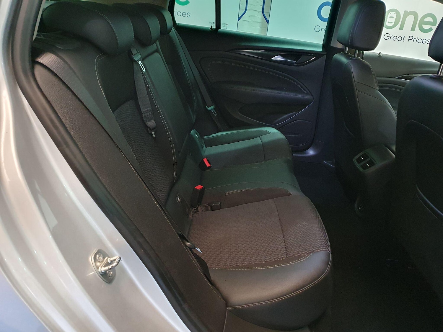 Used Vauxhall Insignia 2017 for sale - 77202428: Photo 12