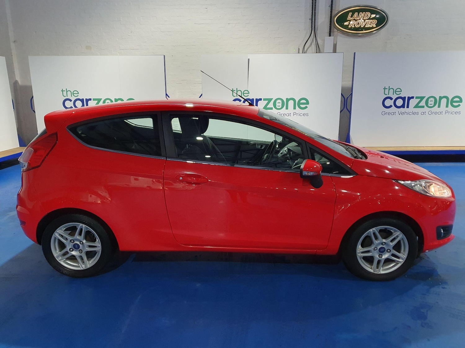 Used Ford Fiesta for sale - 77351879: Photo 2