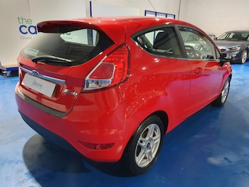 Used Ford Fiesta 2014 for sale - 77351879: Photo