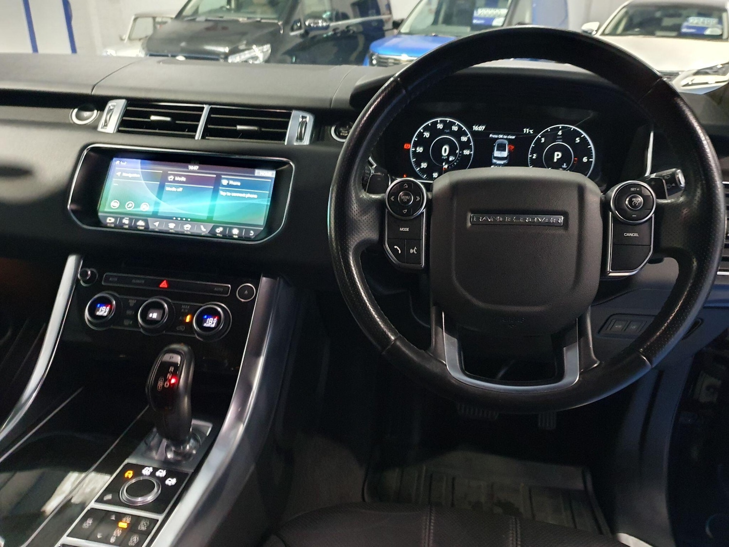 Used Land Rover Range Rover Sport 2017 for sale - 76409295: Photo 10