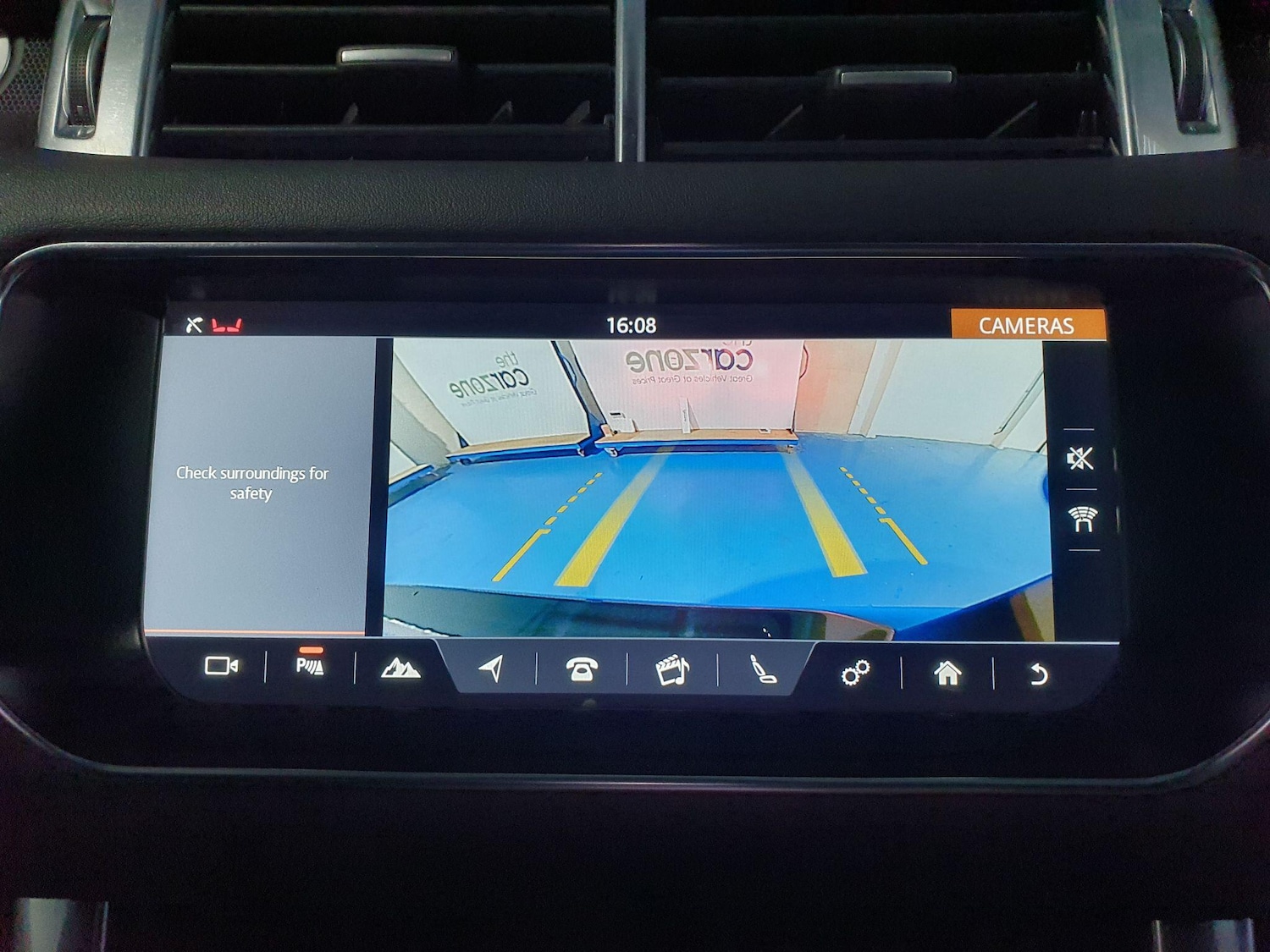 Used Land Rover Range Rover Sport 2017 for sale - 76409295: Photo 14