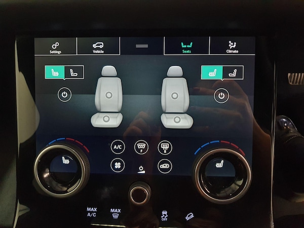 Used Land Rover Range Rover Velar 2017 for sale - 76259598: Photo 15