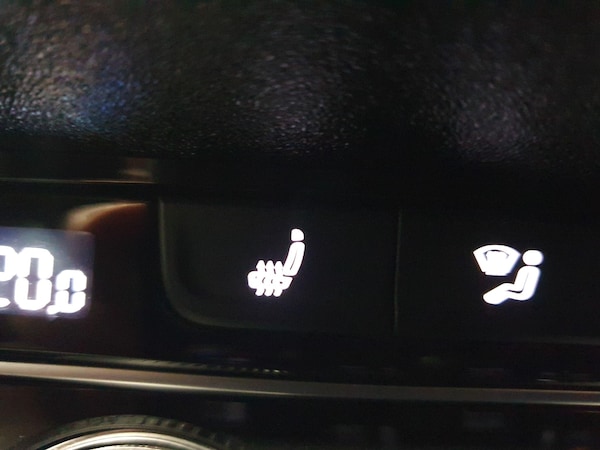Used Volkswagen Passat 2020 for sale - 76238536: Photo 12