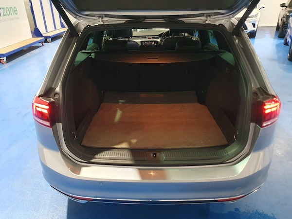 Used Volkswagen Passat 2020 for sale - 76238536: Photo 15