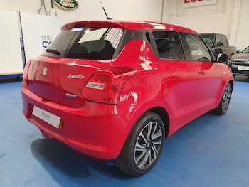 Used Suzuki Swift 2023 for sale - 79553159: Photo