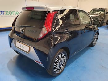 Used Toyota AYGO 2018 for sale - 79601635: Photo