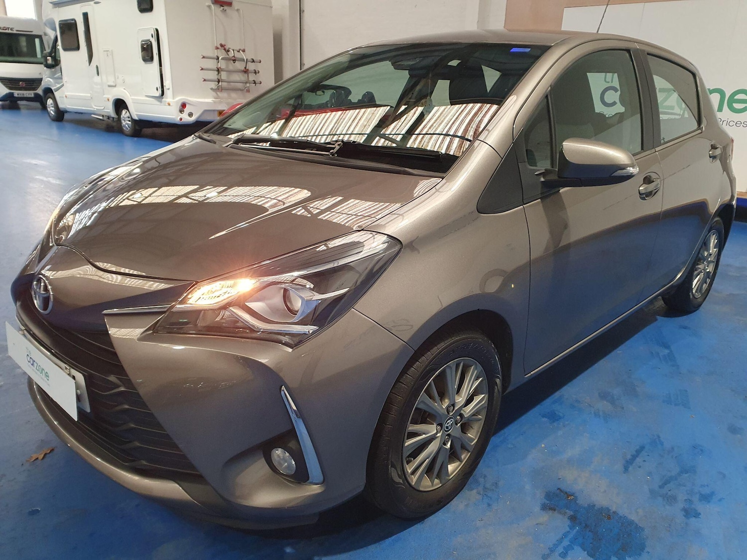 Used Toyota Yaris for sale - 77230613: Photo 7