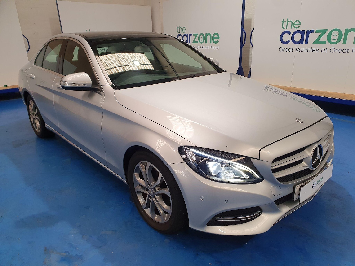 Used Mercedes-Benz C Class 2014 for sale - 76327272: Photo 1