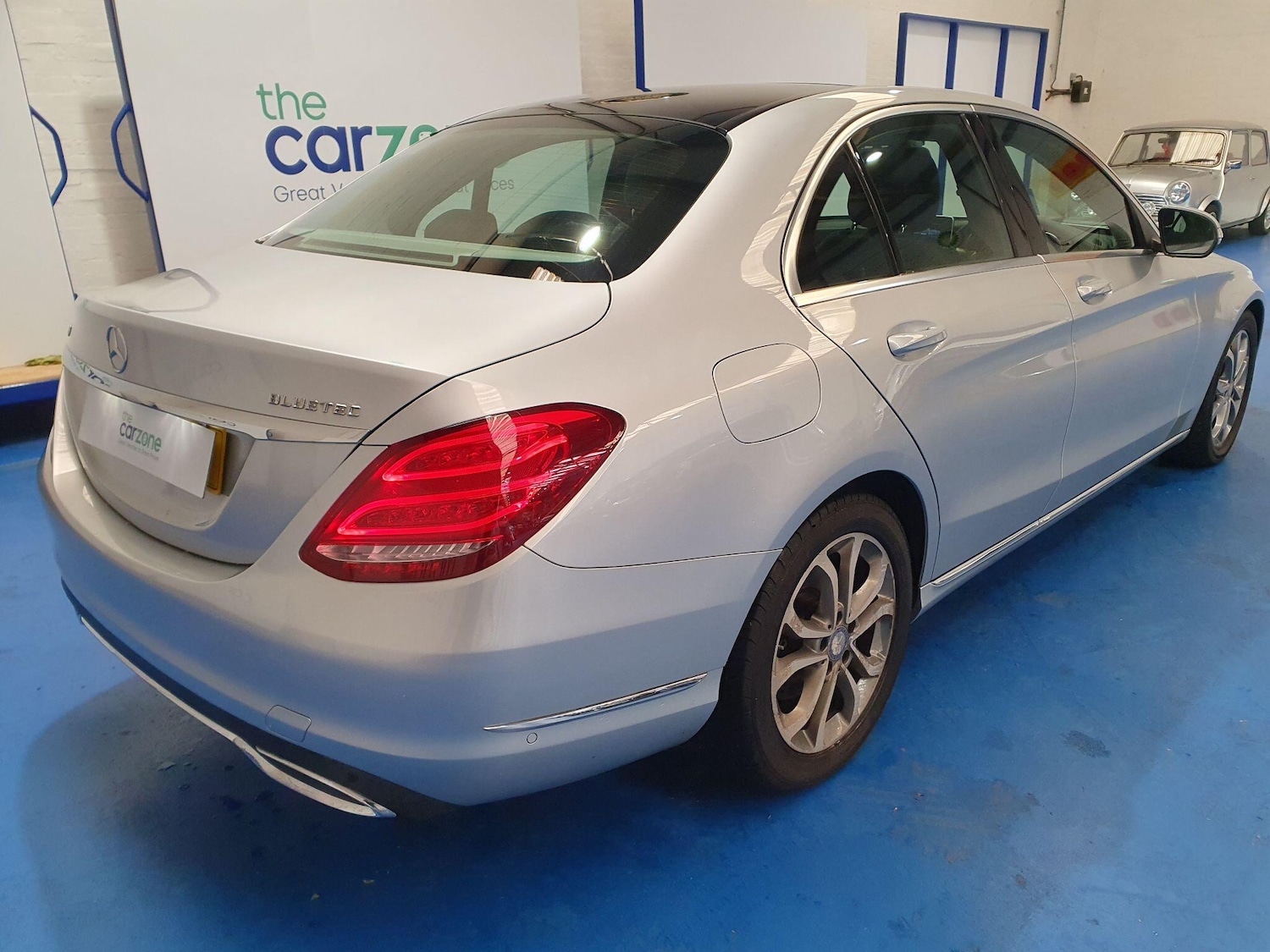 Used Mercedes-Benz C Class 2014 for sale - 76327272: Photo 3