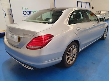 Used Mercedes-Benz C Class 2014 for sale - 76327272: Photo 3