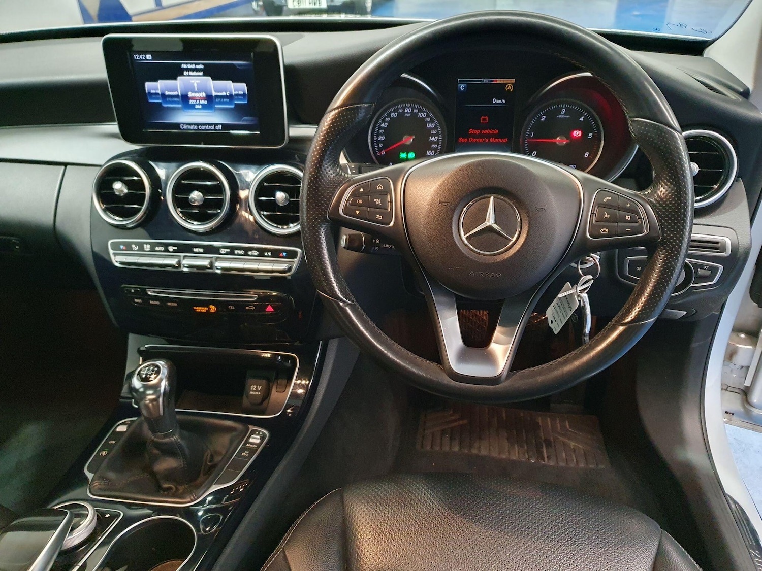 Used Mercedes-Benz C Class 2014 for sale - 76327272: Photo 9