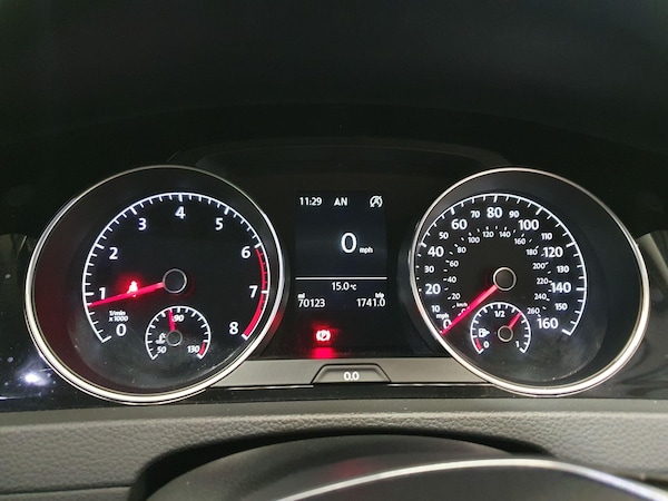 Used Volkswagen Golf 2016 for sale - 76152295: Photo 10