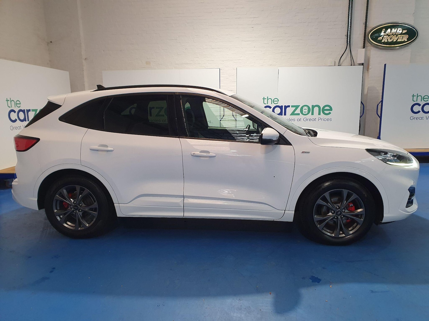 Used Ford Kuga 2021 for sale - 76997253: Photo 2