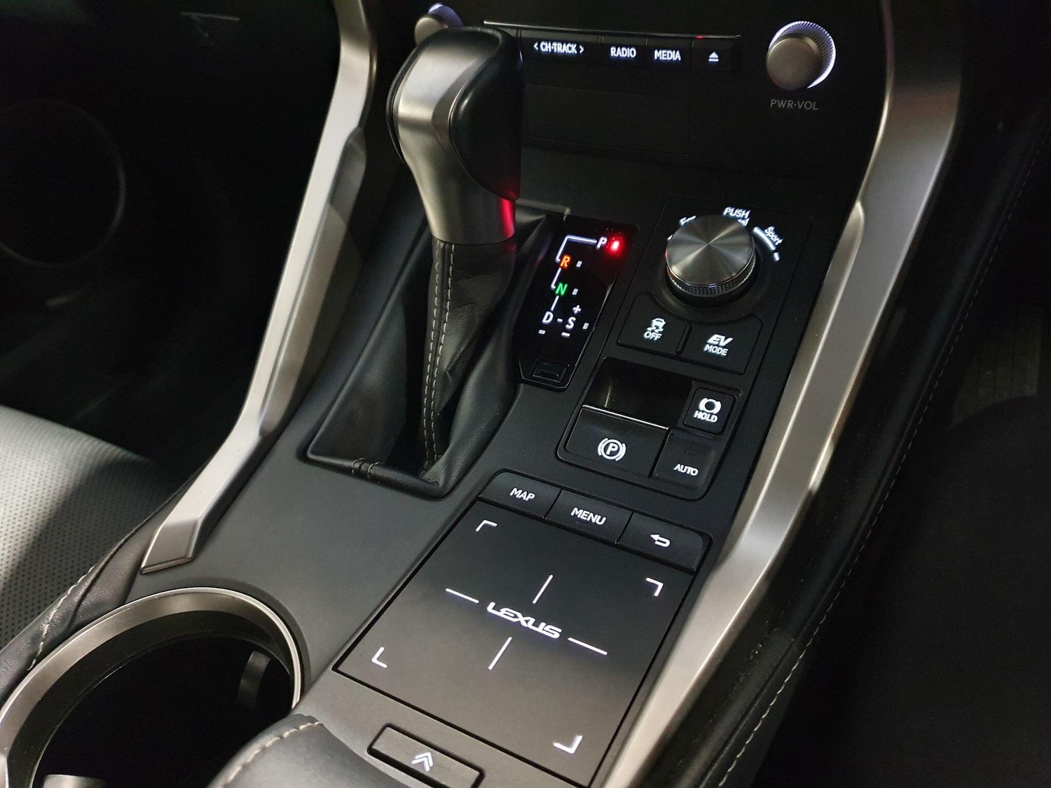 Used Lexus NX 2018 for sale - 77468902: Photo 14