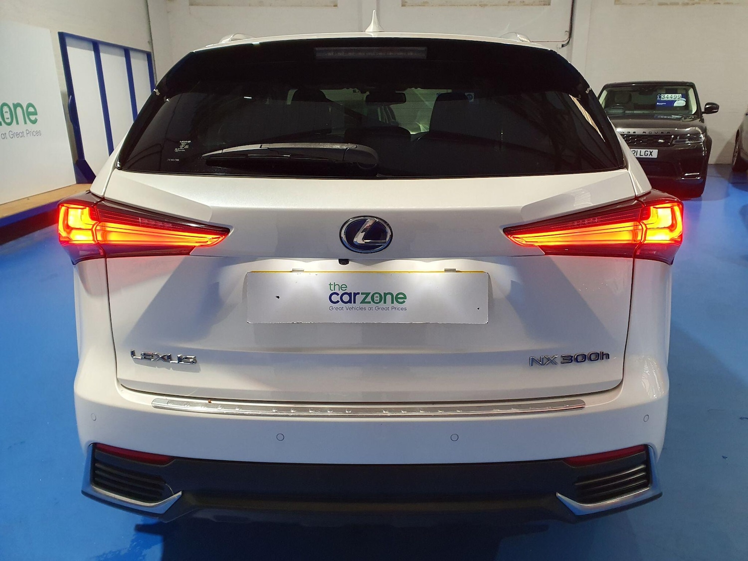 Used Lexus NX 2018 for sale - 77468902: Photo 4