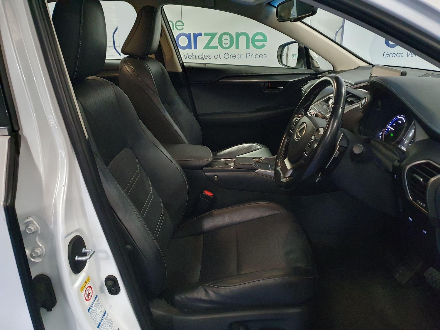 Used Lexus NX 2018 for sale - 77468902: Photo 9