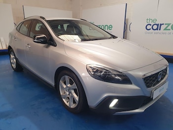 Volvo - V40