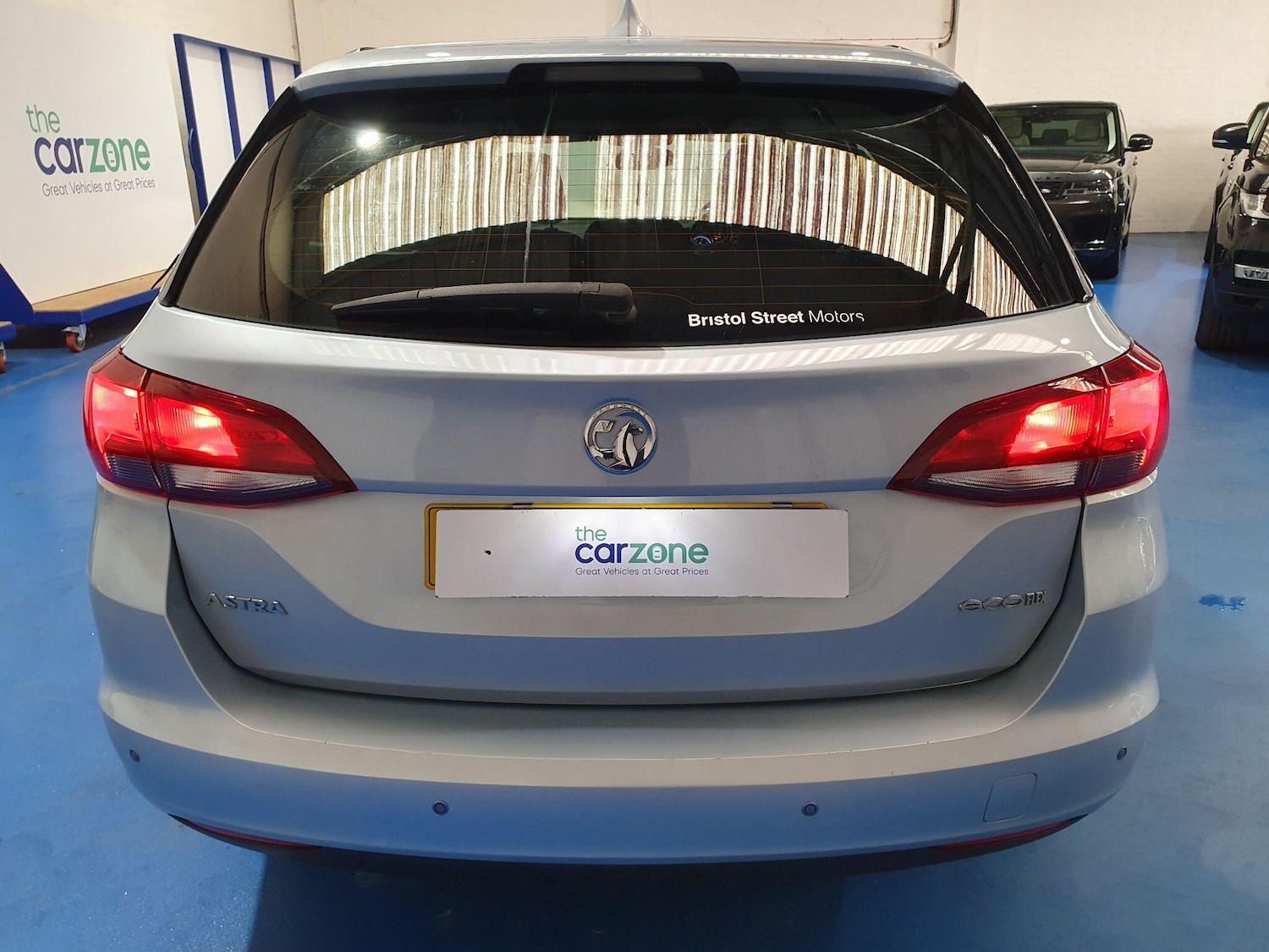 Used Vauxhall Astra 2016 for sale - 77612156: Photo 4