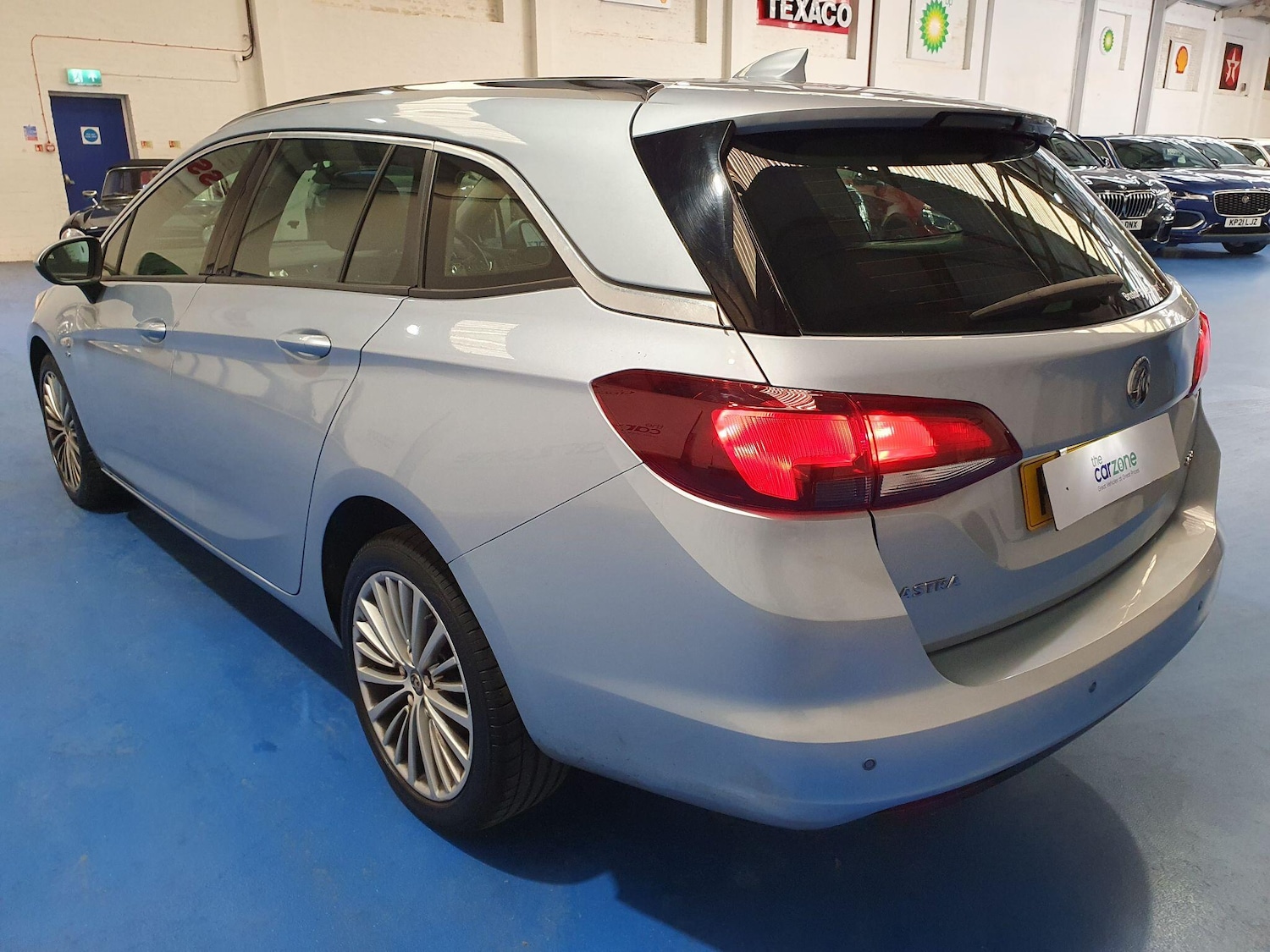 Used Vauxhall Astra 2016 for sale - 77612156: Photo 5