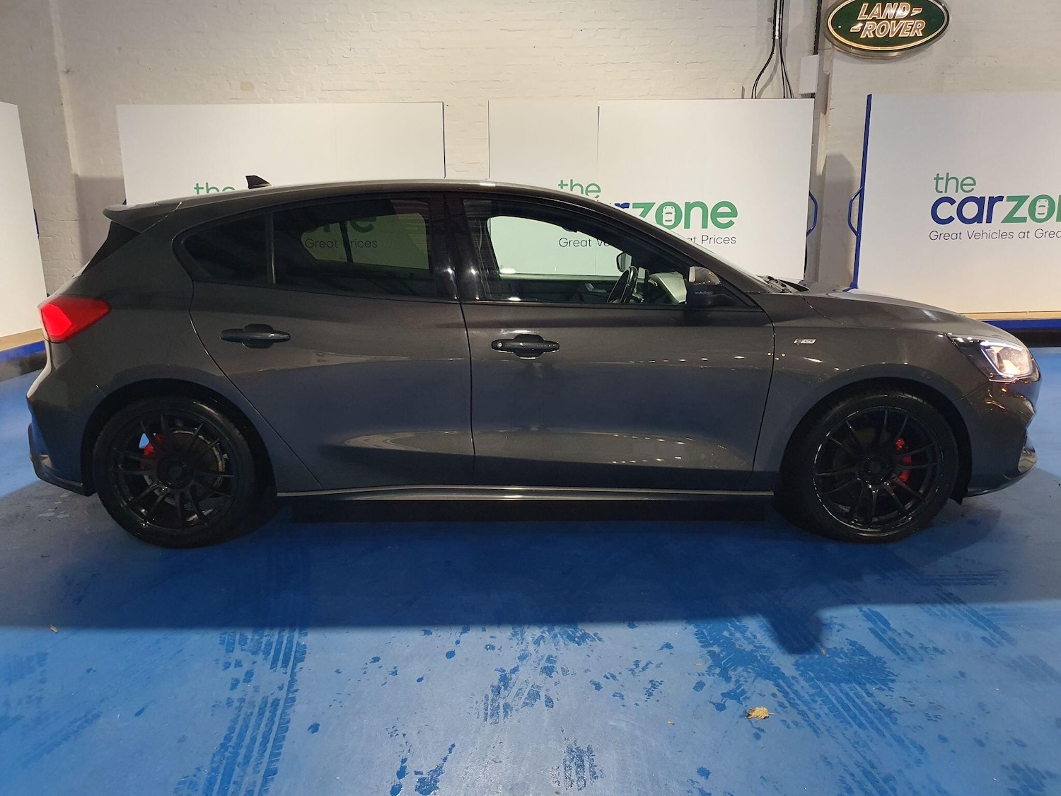 Used Ford Focus 2019 for sale - 76700605: Photo 2