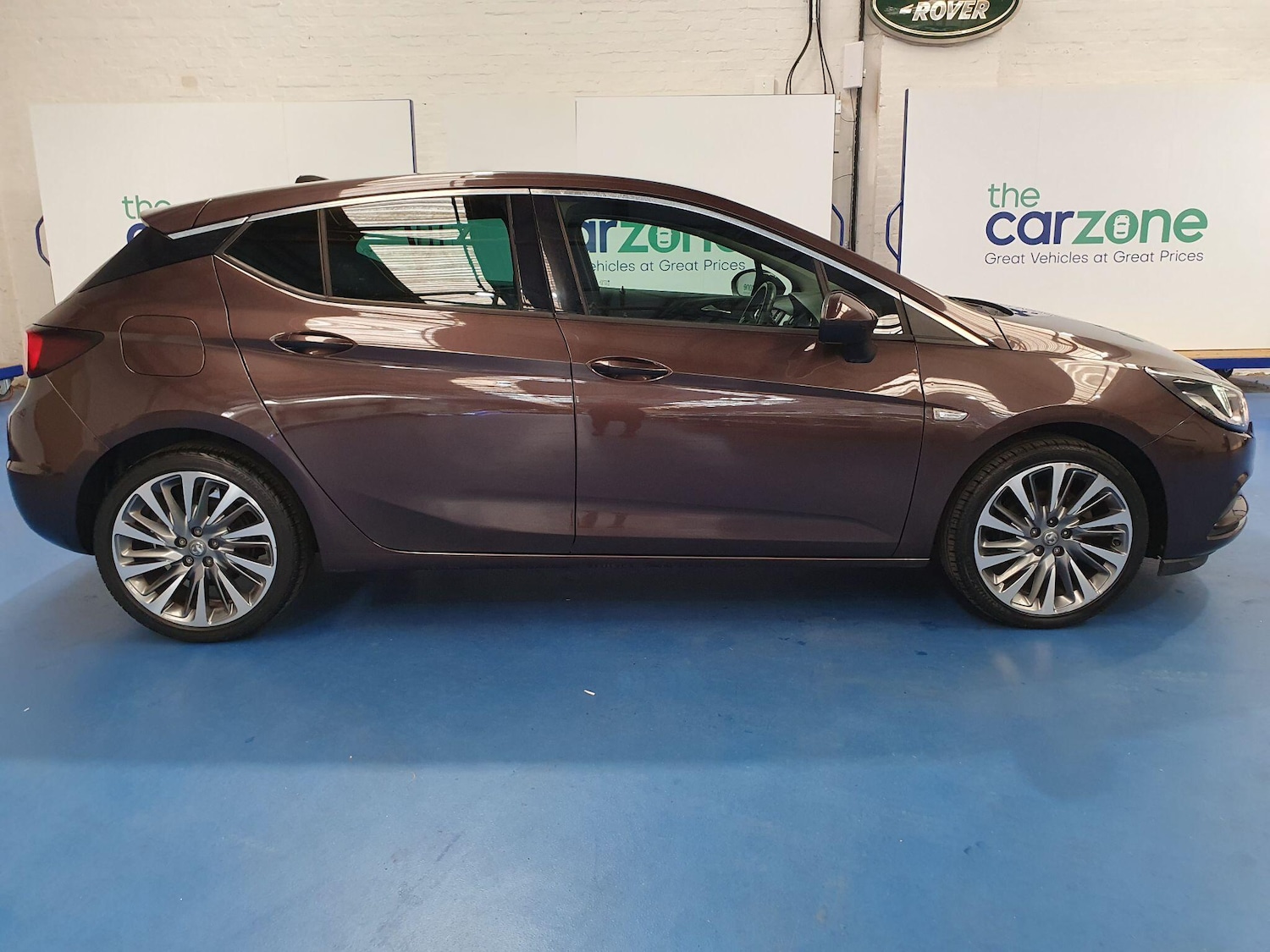 Used Vauxhall Astra 2019 for sale - 76989321: Photo 2