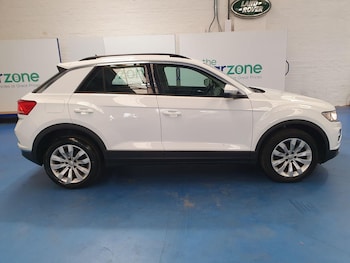 Used Volkswagen T-Roc 2018 for sale - 79291455: Photo