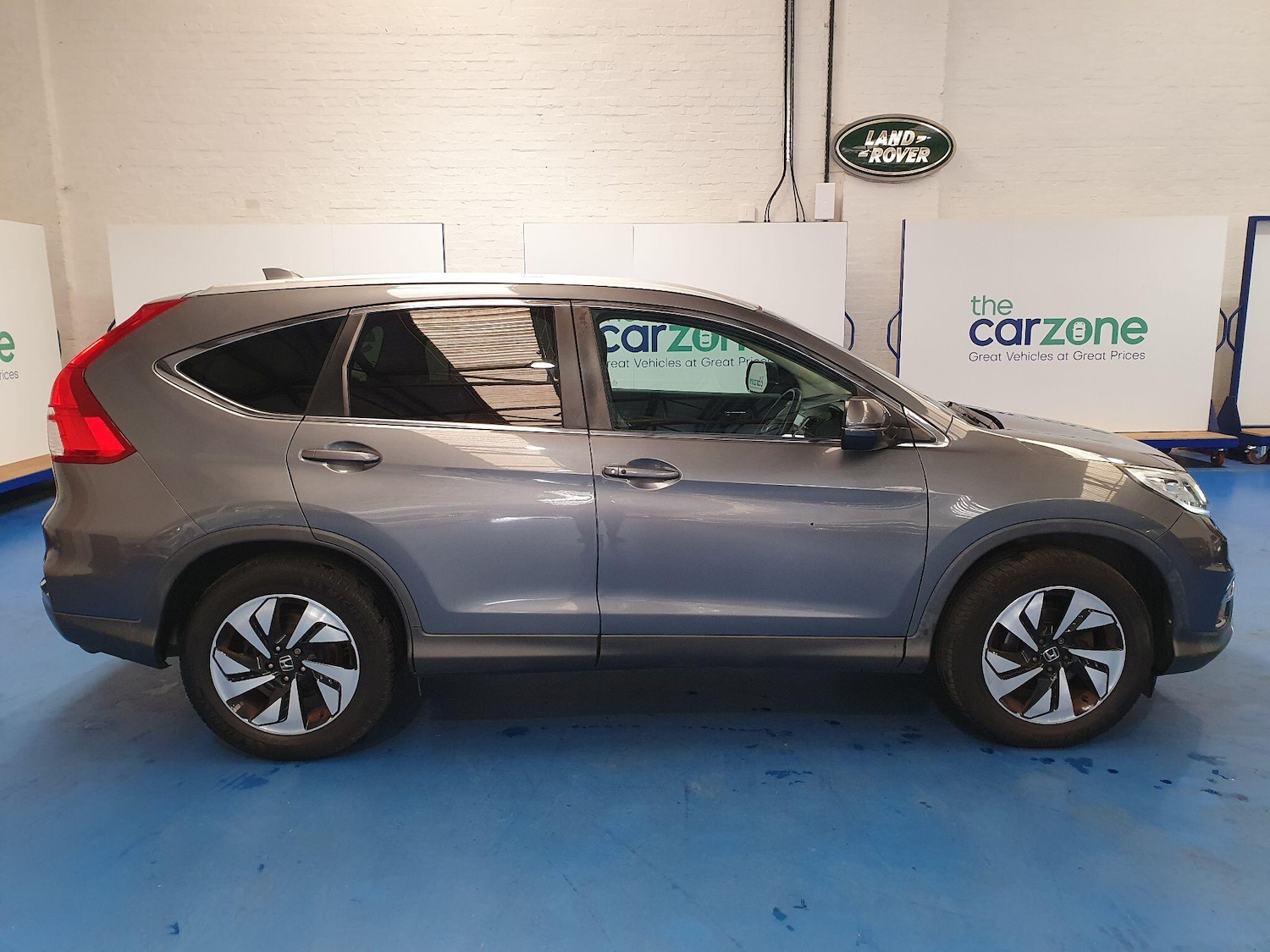 Used Honda CR-V 2015 for sale - 78185468: Photo 2