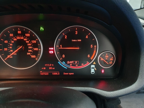 Used BMW X4 2015 for sale - 76259060: Photo 11