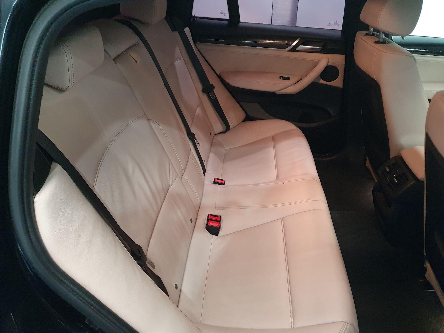 Used BMW X4 2015 for sale - 76259060: Photo 14