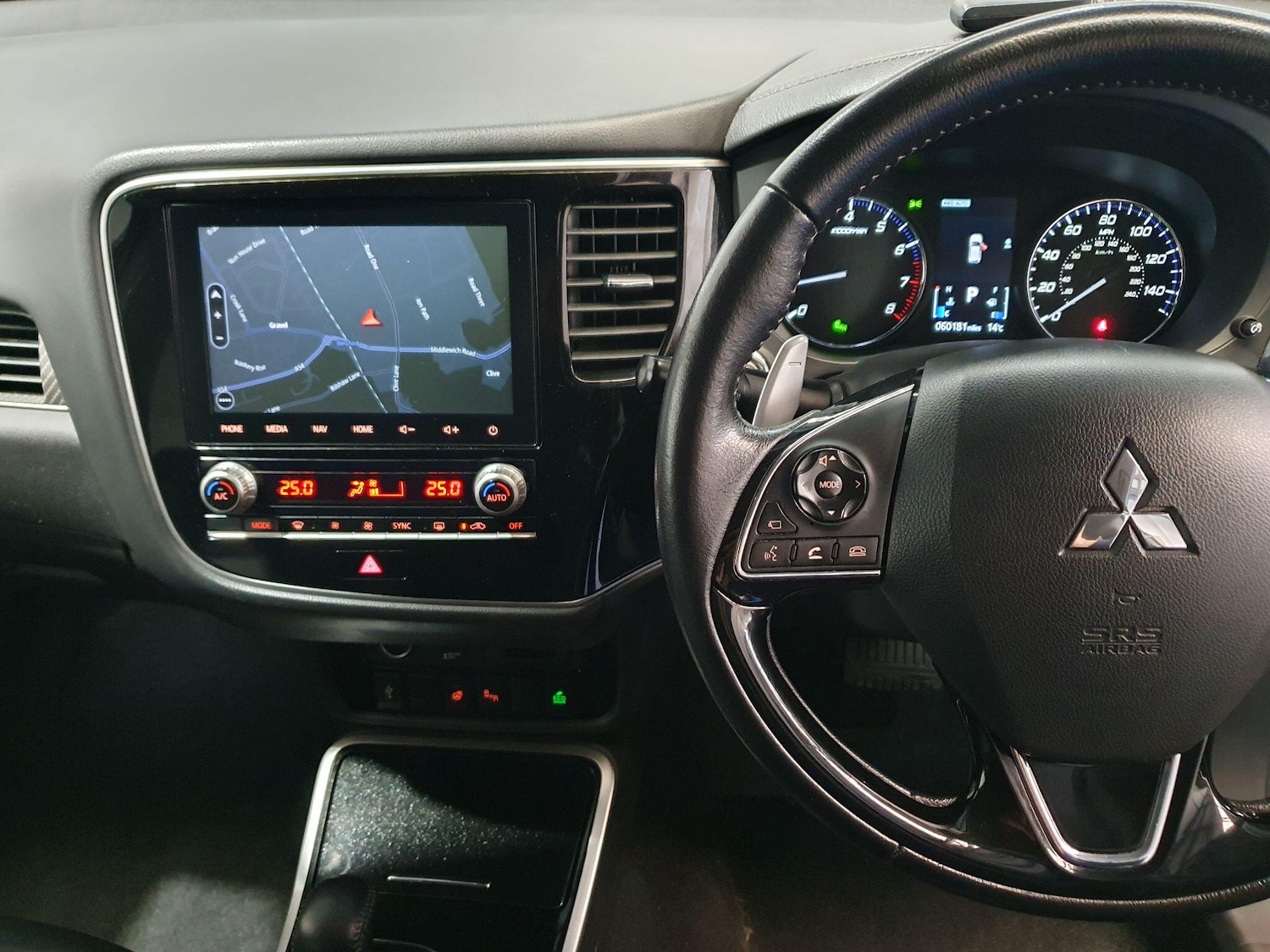 Used Mitsubishi Outlander 2020 for sale - 76584823: Photo 14