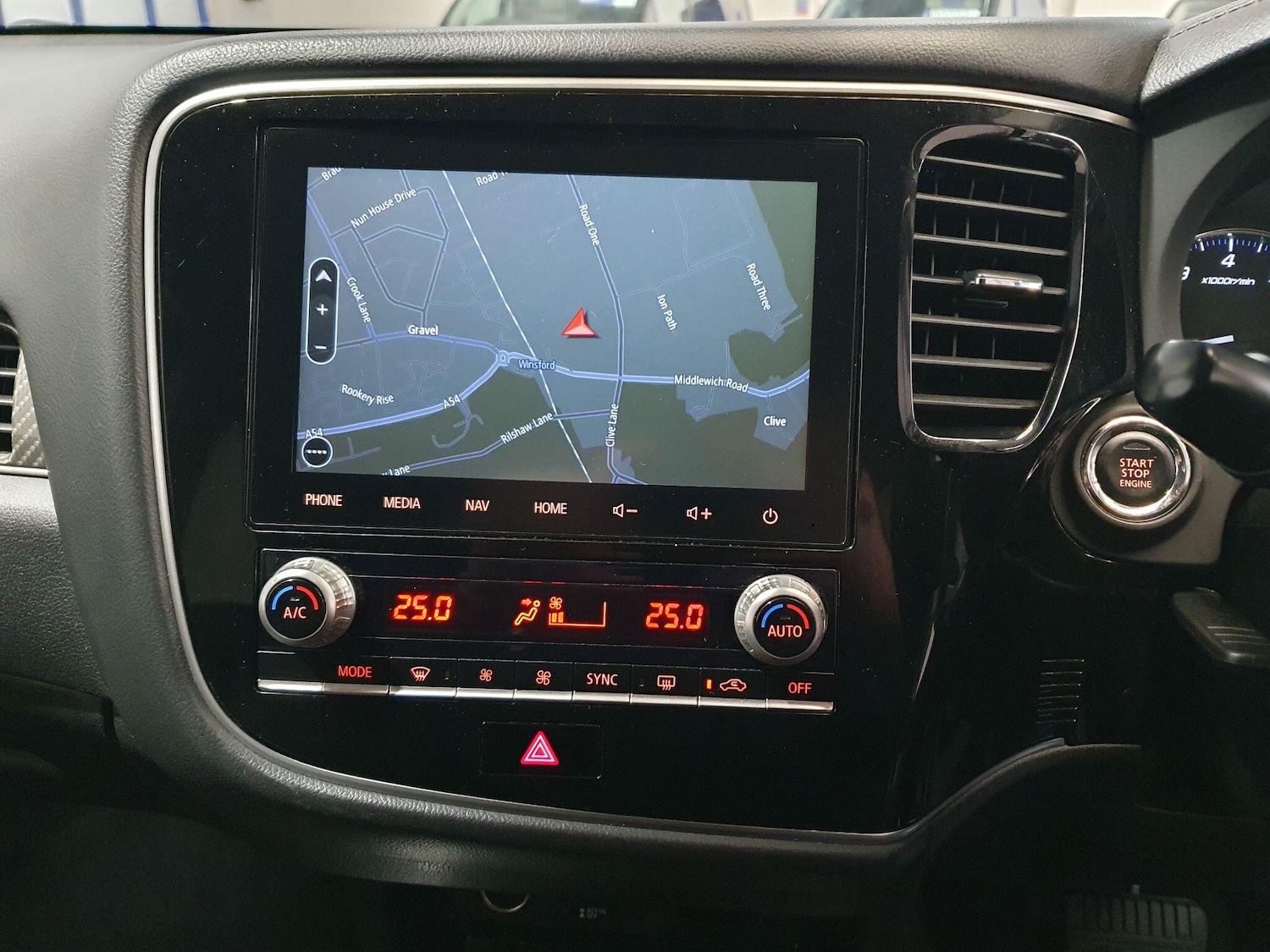 Used Mitsubishi Outlander 2020 for sale - 76584823: Photo 15