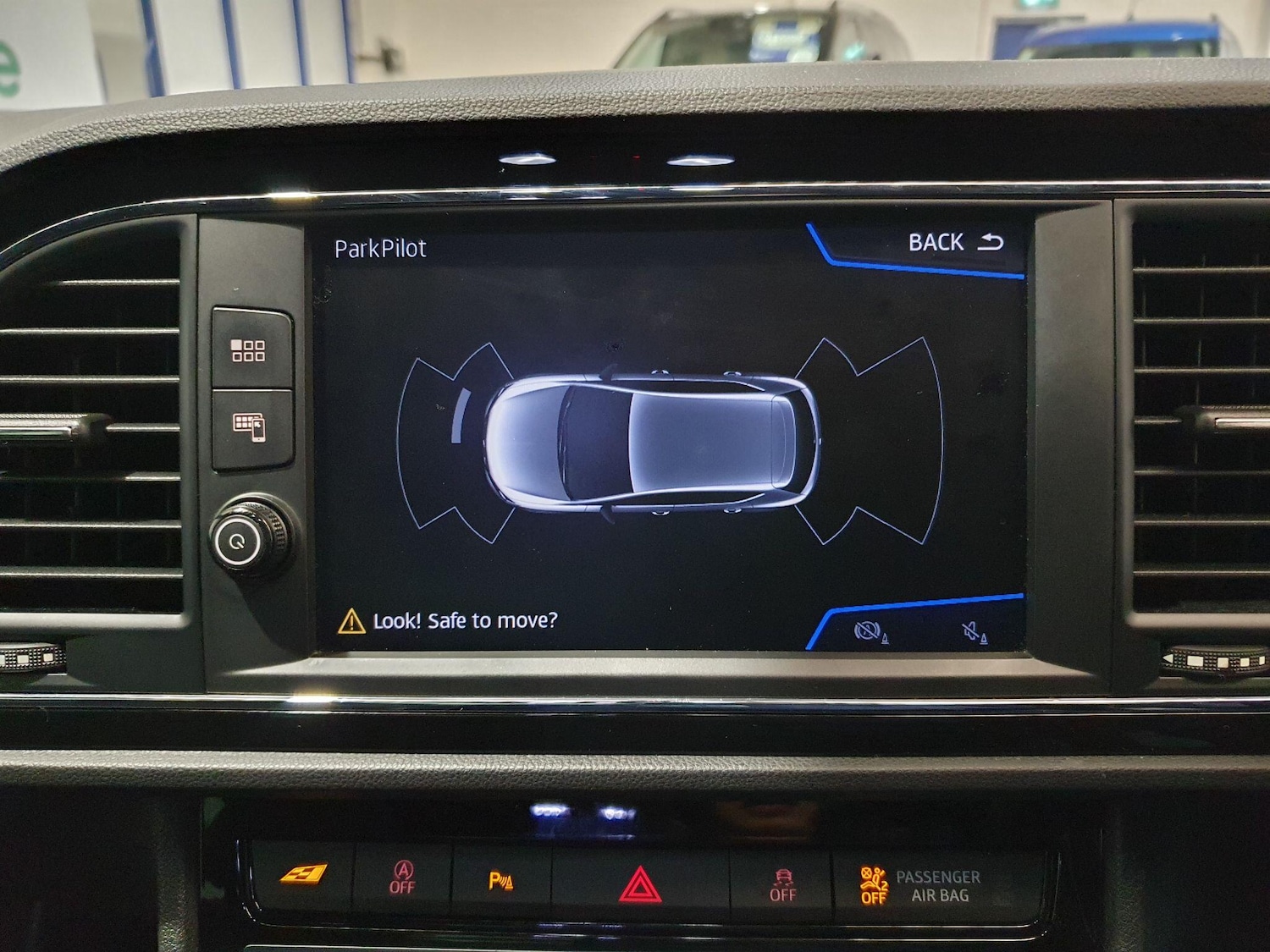 Used SEAT Leon 2019 for sale - 76689684: Photo 11