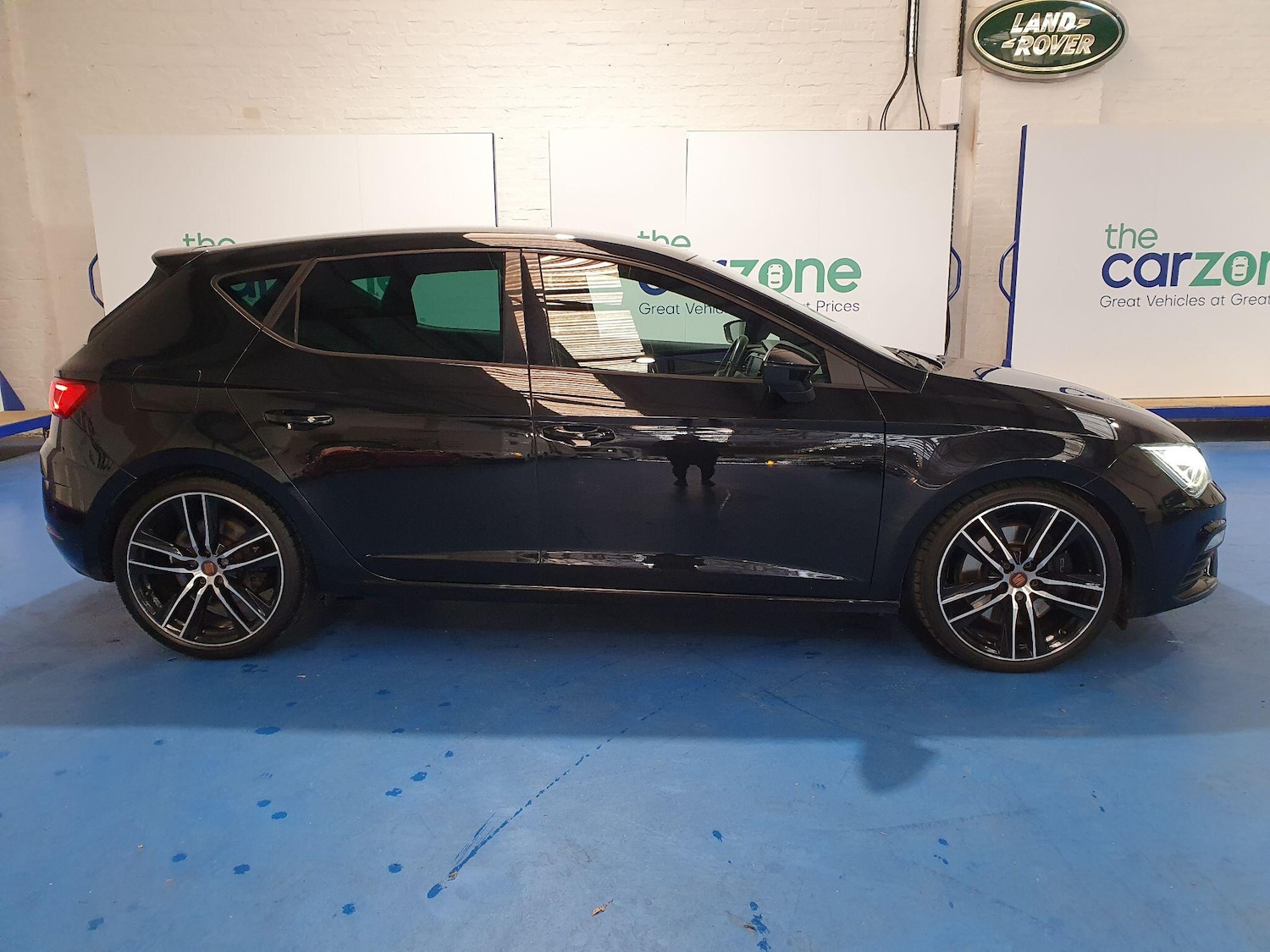 Used SEAT Leon 2019 for sale - 76689684: Photo 2