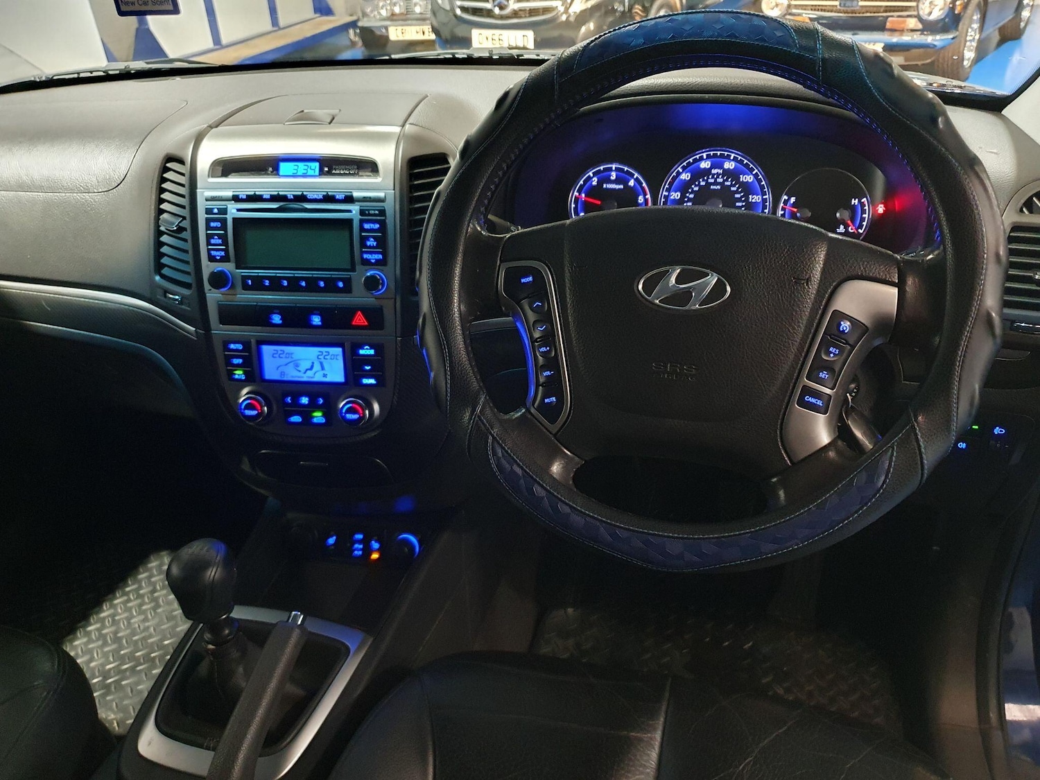 Used Hyundai Santa Fe 2010 for sale - 77255271: Photo 10