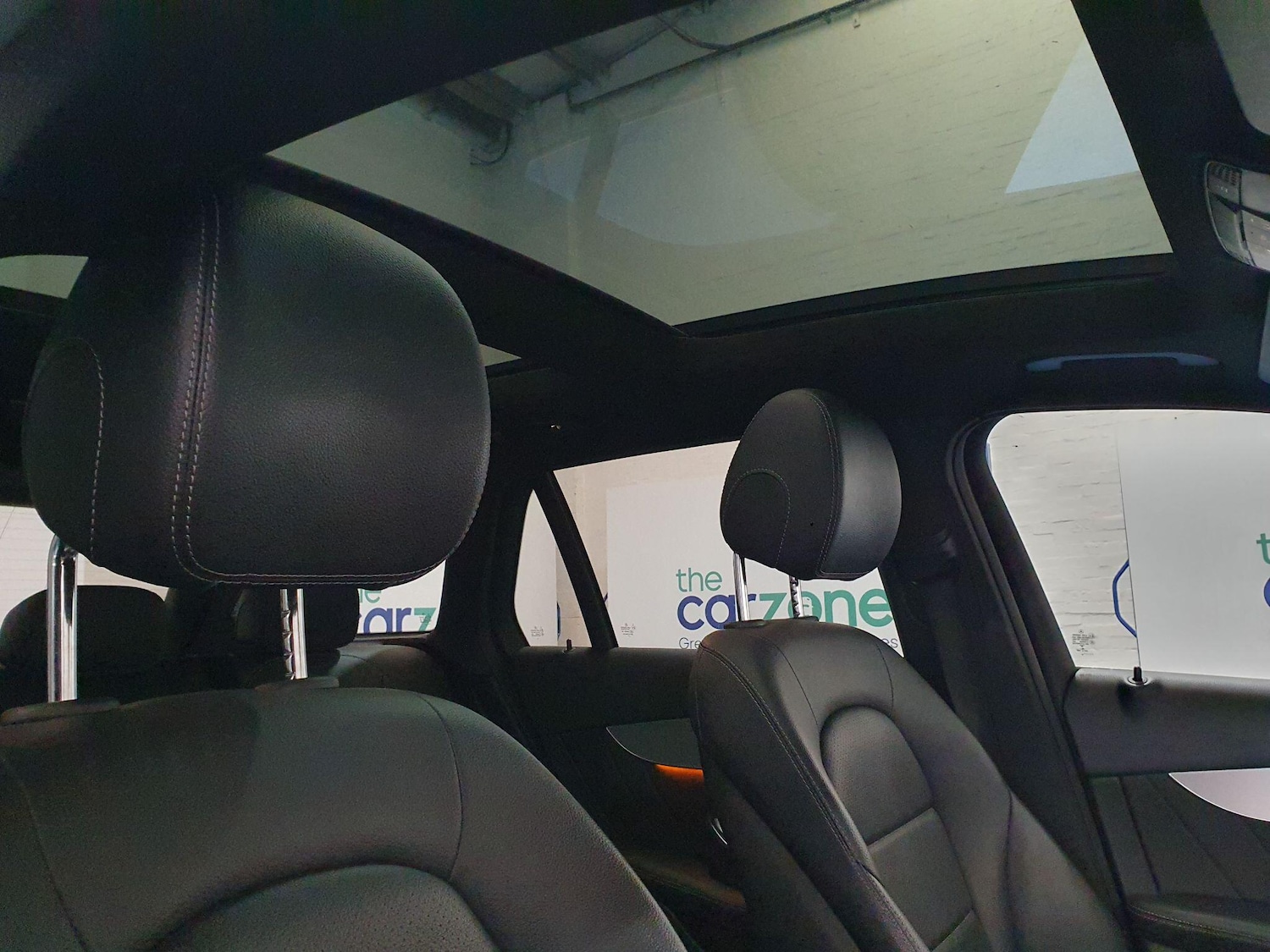 Used Mercedes-Benz GLC 2016 for sale - 77994235: Photo 14