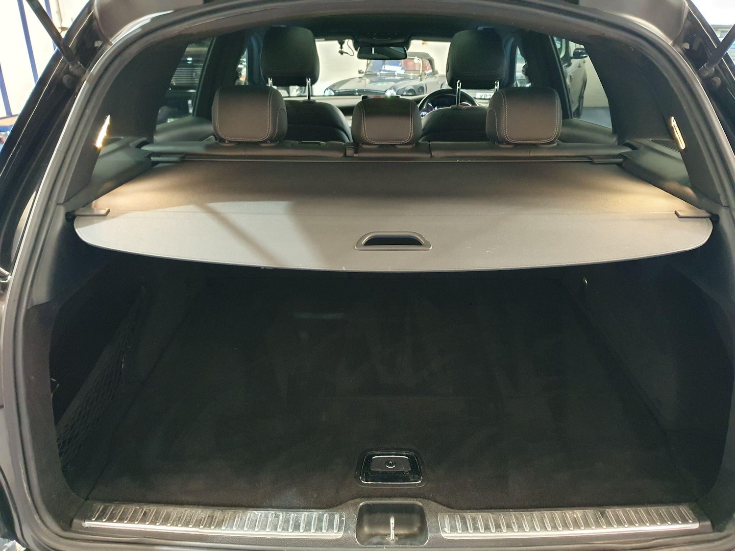 Used Mercedes-Benz GLC 2016 for sale - 77994235: Photo 16