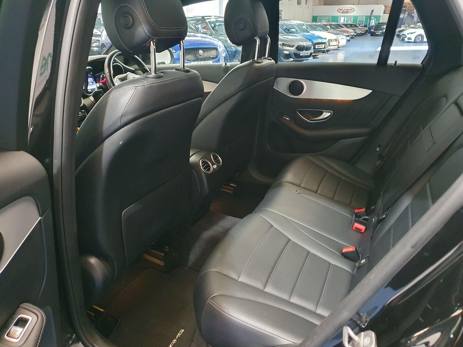 Used Mercedes-Benz GLC 2016 for sale - 77994235: Photo 17