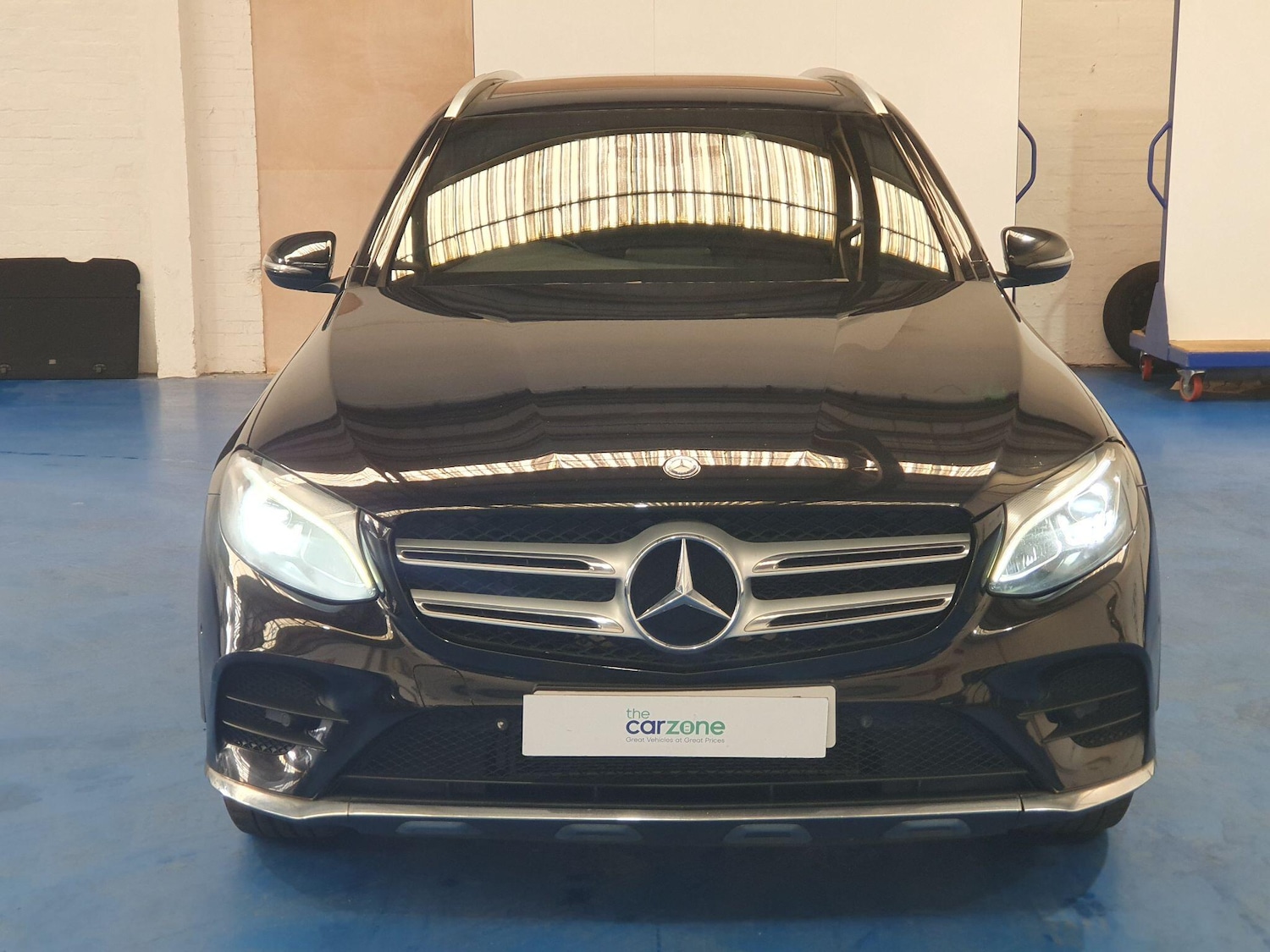 Used Mercedes-Benz GLC 2016 for sale - 77994235: Photo 8