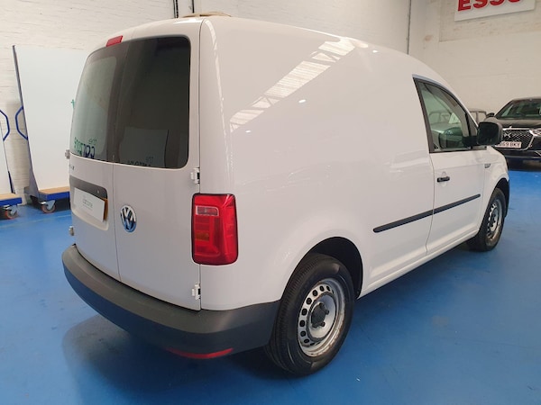 Used Volkswagen Caddy 2020 for sale - 75670001: Photo 3