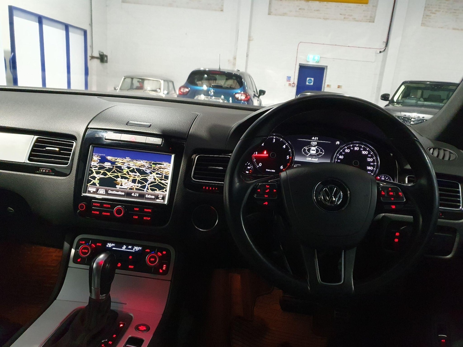 Used Volkswagen Touareg for sale - 77538550: Photo 13